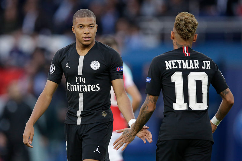 他无疑是每 他无疑是每