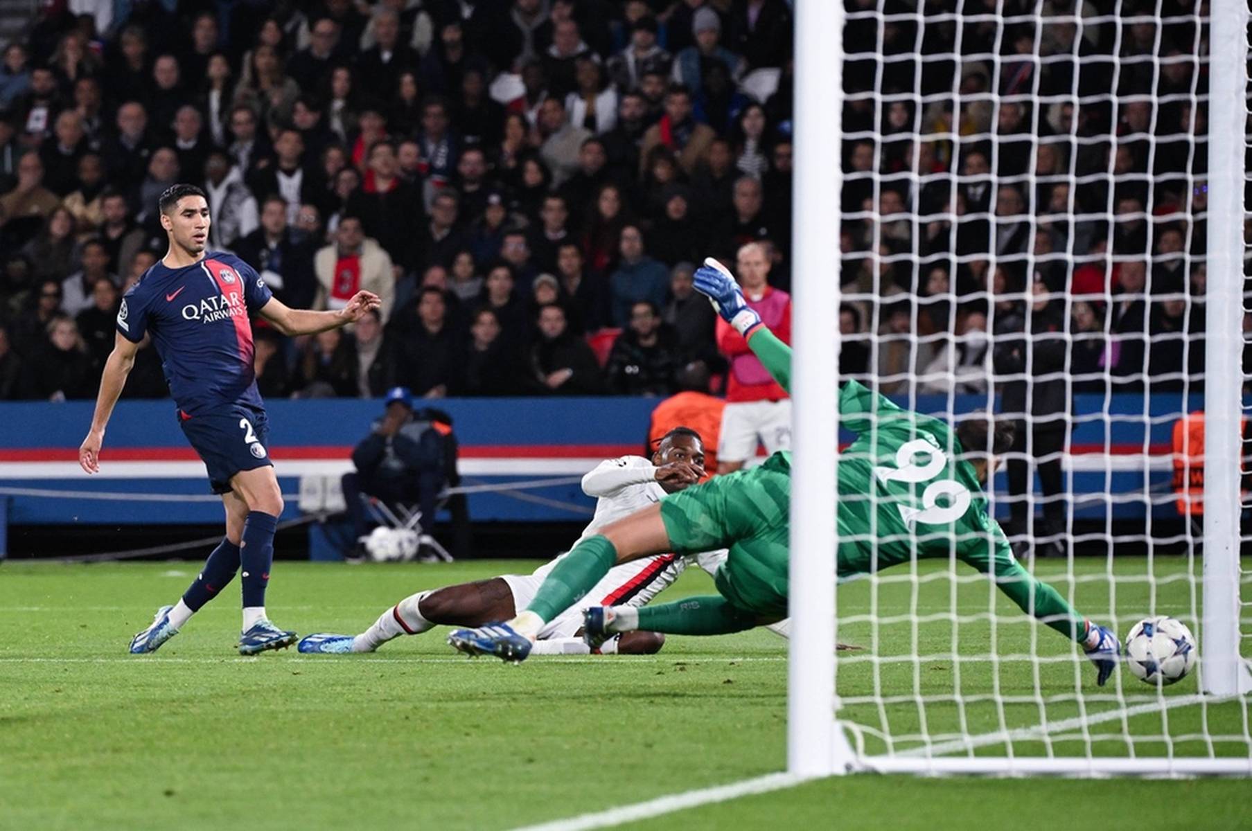 得相对安静 得相对安静