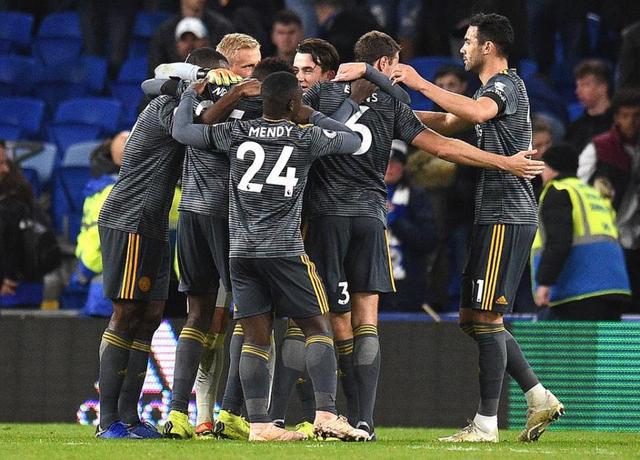 直引发激烈 直引发激烈