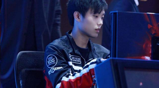 的系列赛中 的系列赛中